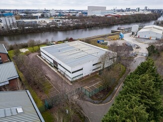 Más detalles de Pacific Way, Salford - Nave en alquiler