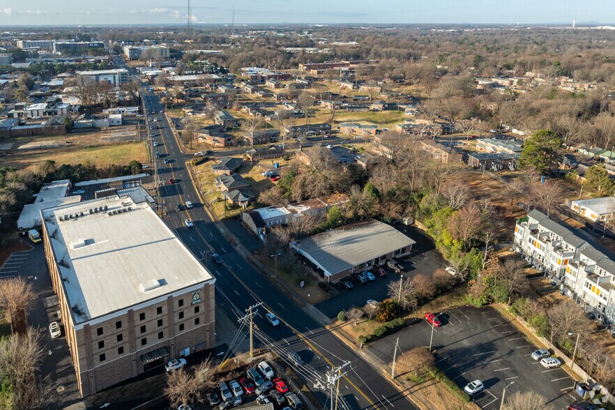 2640 S Tryon St, Charlotte, NC en venta - Vista aérea - Imagen 2 de 18