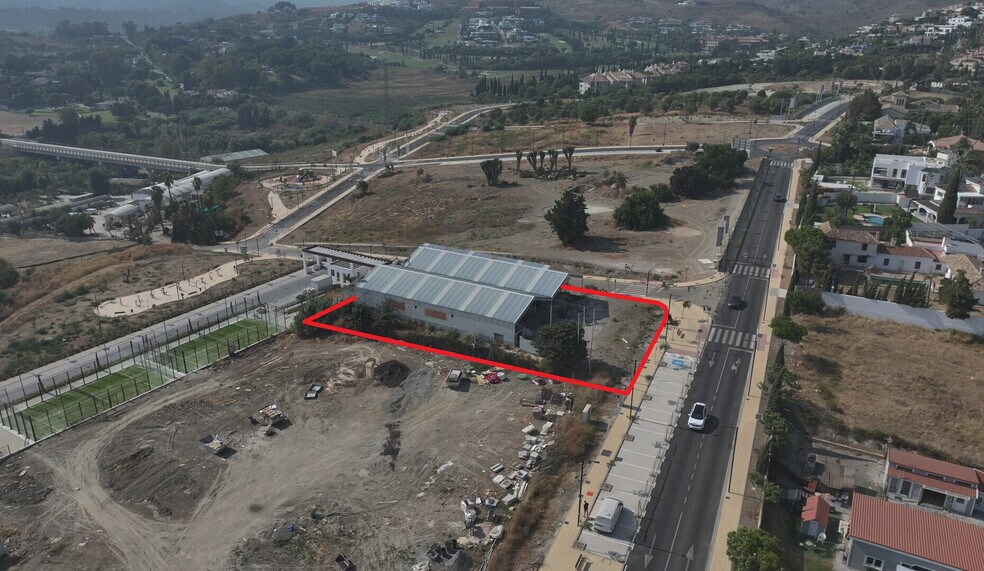 Terreno en Estepona en venta - Vista aérea - Imagen 1 de 14