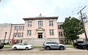 519 Huey P Long Ave, Gretna, LA en alquiler Foto del edificio- Imagen 1 de 8