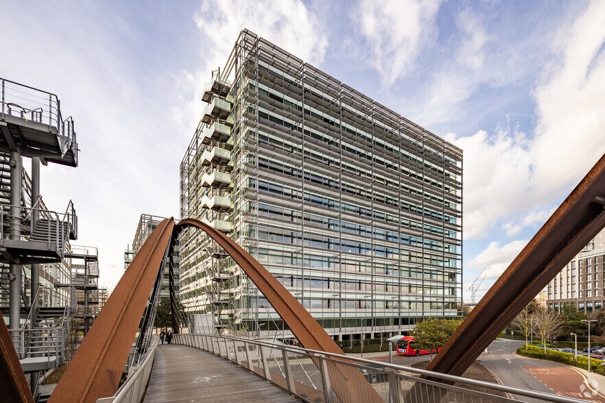 566 Chiswick High Rd, London en alquiler - Foto del edificio - Imagen 1 de 3