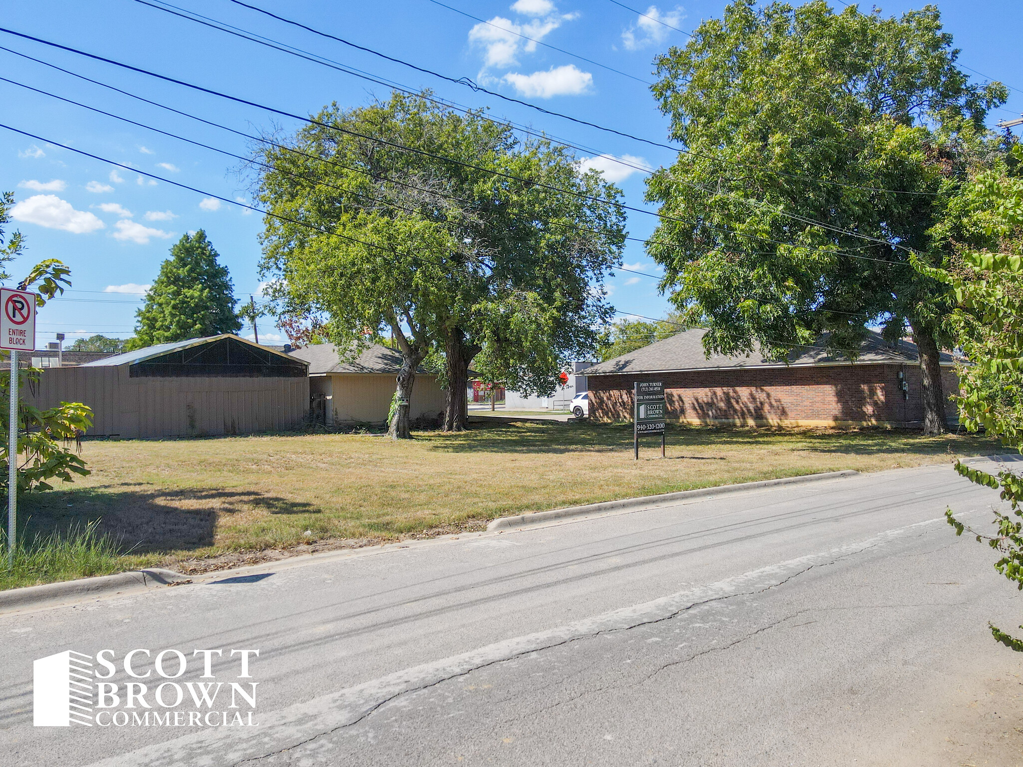 606 Wainwright St, Denton, TX en venta Foto principal- Imagen 1 de 9