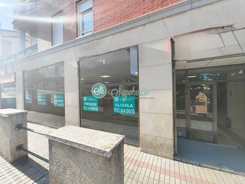 Edificio residencial en La Lastrilla, Segovia en venta - Foto del edificio - Imagen 3 de 6