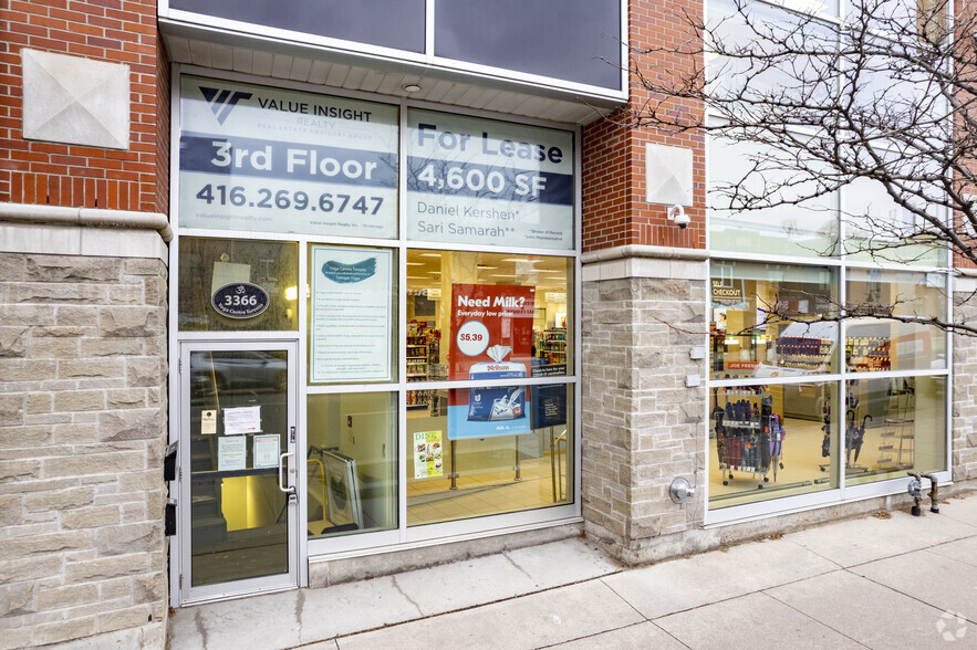 3362-3368 Yonge St, Toronto, ON en alquiler - Foto del edificio - Imagen 3 de 4