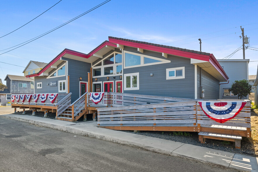 165 S Miller St, Rockaway Beach, OR en venta - Foto del edificio - Imagen 2 de 18