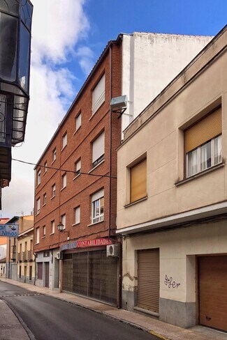 Más detalles de Calle Orozco, 6, Torrijos - Edificio residencial​ en venta