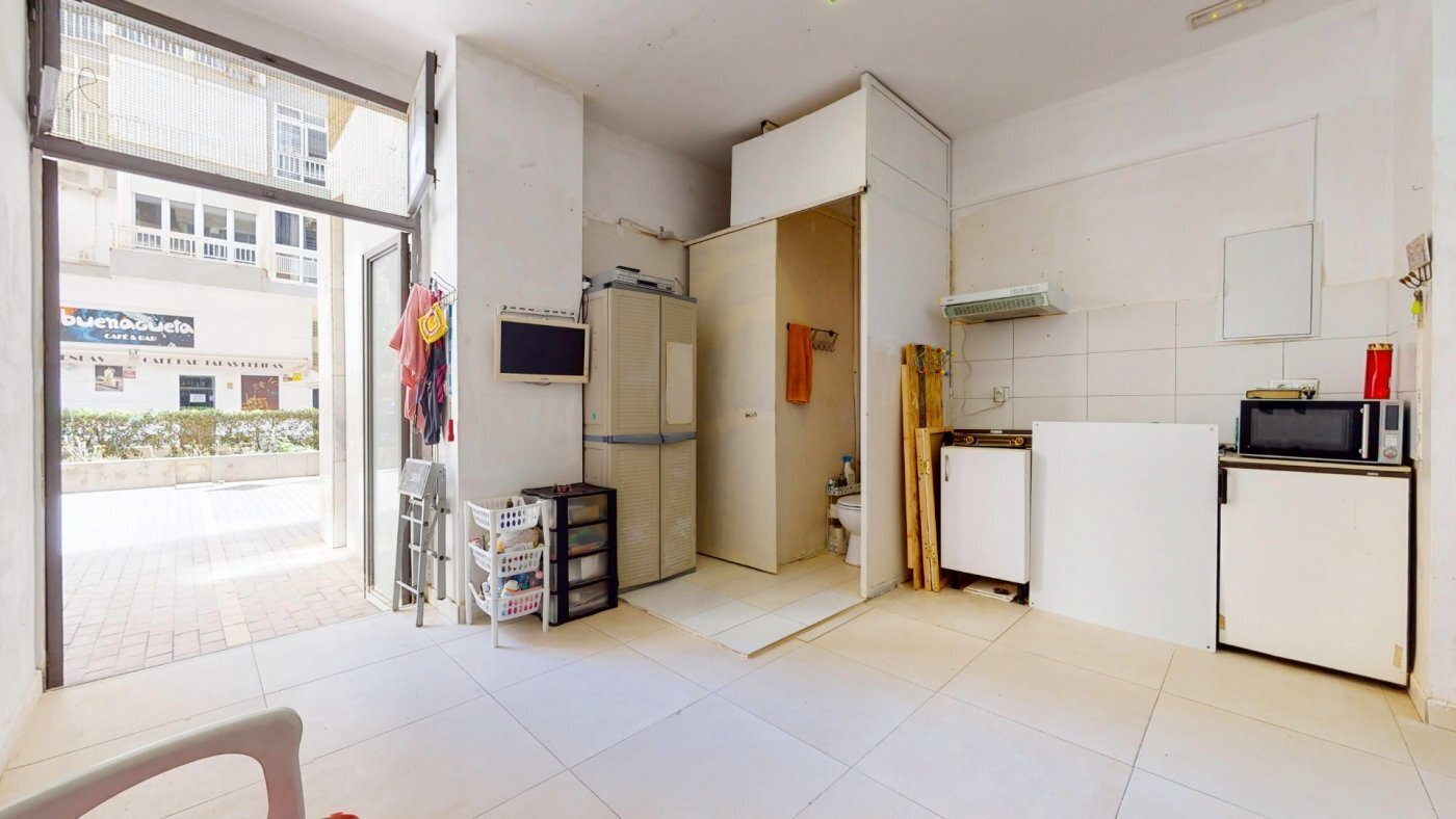 Calle Pintor Casilari Roldán, 2, Málaga, Málaga en venta Foto del edificio- Imagen 1 de 19