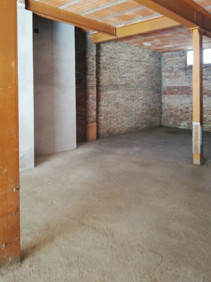 Ripoll, GER 17500 -  -  - Foto del interior - Image 1 of 5