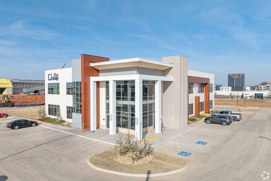 101 NE 82nd St, Oklahoma City, OK en alquiler - Foto del edificio - Imagen 1 de 24