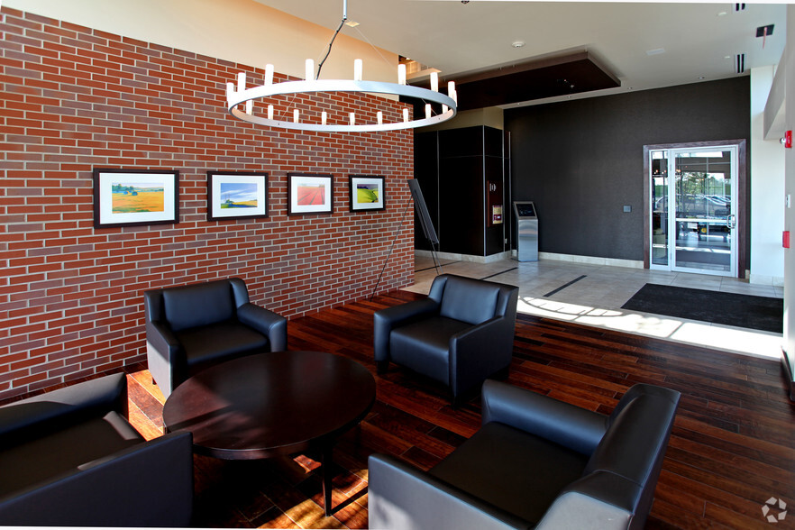 7280 NW 87th St, Kansas City, MO en alquiler - Lobby - Imagen 2 de 8