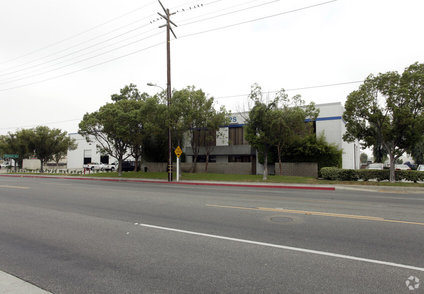 16119-16125 E Gale Ave, City Of Industry, CA en venta - Foto principal - Imagen 1 de 5