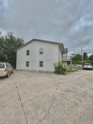 Más detalles de Falcon Ct and Wren St Fourplex – Edificio residencial en venta, Norman, OK