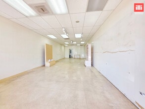 18399-18409 Ventura Blvd, Tarzana, CA en alquiler Foto del interior- Imagen 2 de 3