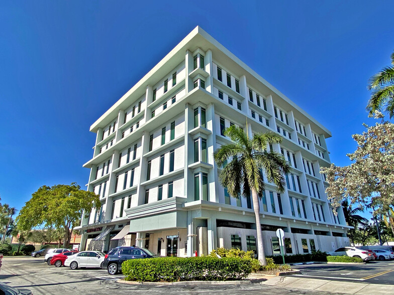 2601 E Oakland Park Blvd, Fort Lauderdale, FL en alquiler - Foto del edificio - Imagen 1 de 15