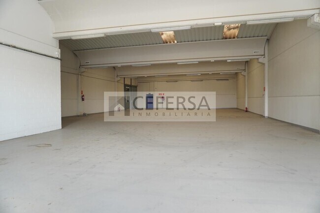 Más detalles de Nave en alquiler