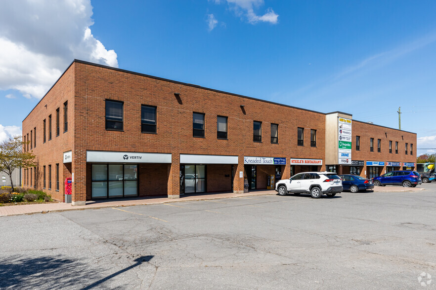 1900 Merivale Rd, Ottawa, ON en alquiler - Foto del edificio - Imagen 1 de 4