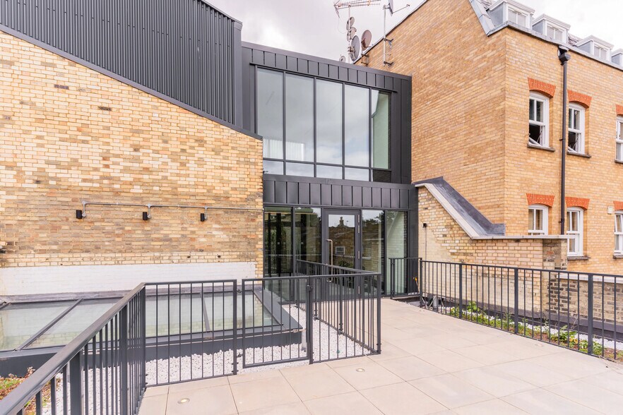 174-178 Mile End Rd, London en alquiler - Foto del edificio - Imagen 3 de 26