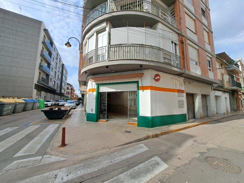 Carrer Francesc Arbona, 11, Alzira, Valencia en alquiler - Foto del edificio - Imagen 1 de 6