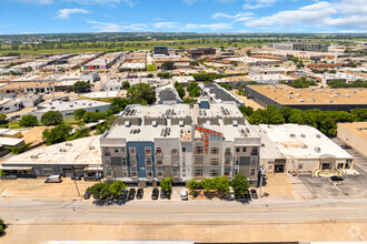 1430 Dragon St, Dallas, TX - vista aérea  vista de mapa - Image1