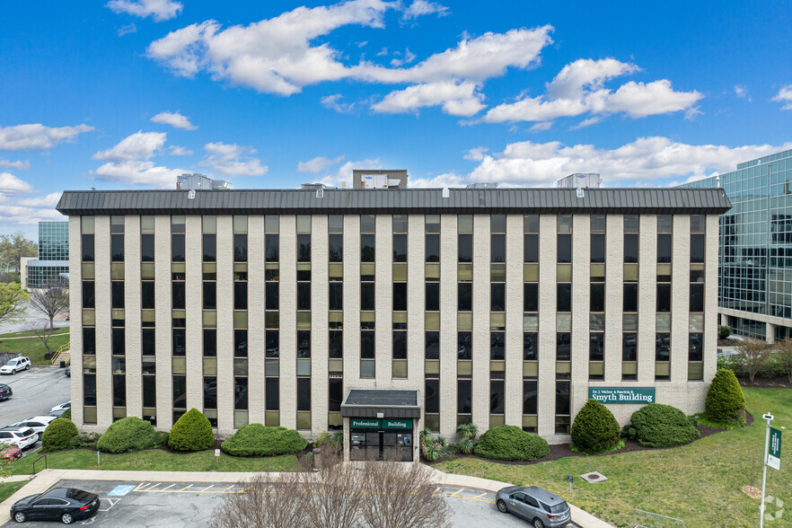 5445-5601 Loch Raven Blvd, Baltimore, MD en alquiler - Foto del edificio - Imagen 2 de 12