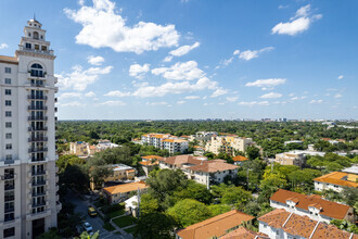 300 Majorca Ave, Coral Gables, FL - VISTA AÉREA  vista de mapa - Image1