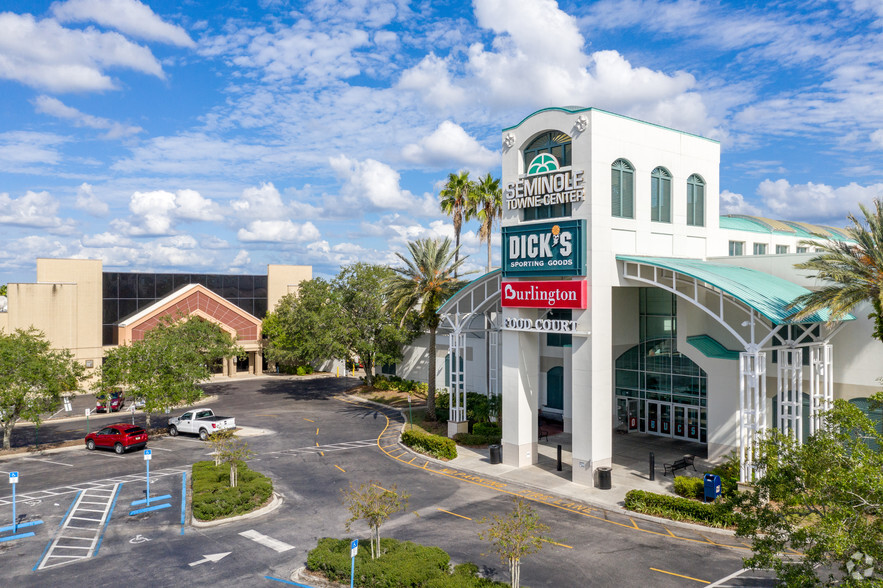 181 Towne Center Cir, Sanford, FL en venta - Foto principal - Imagen 1 de 19