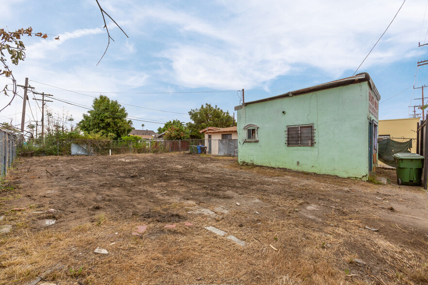 1944 W Jefferson Blvd, Los Angeles, CA en venta - Foto del edificio - Imagen 2 de 25