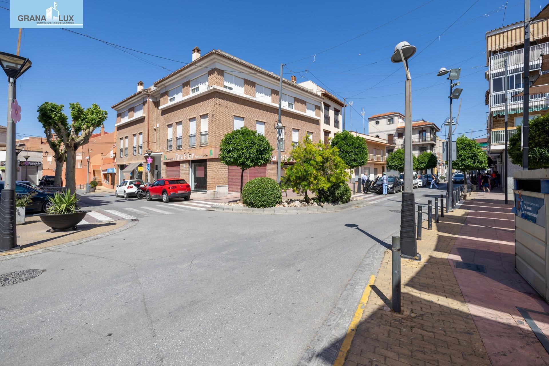 Calle de los Olmos, 1, Peligros, Granada en venta Foto del edificio- Imagen 1 de 11