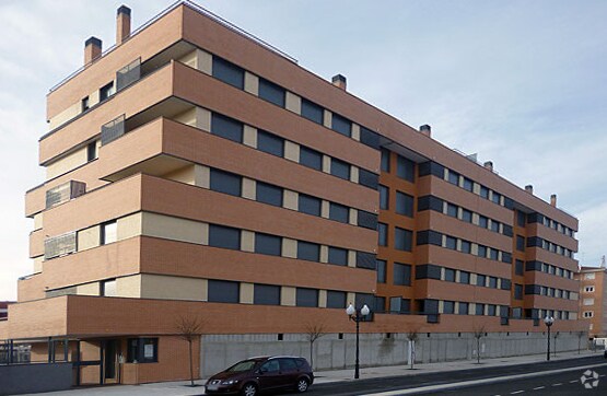 Local en Ávila, Ávila en alquiler - Foto del edificio - Imagen 2 de 3