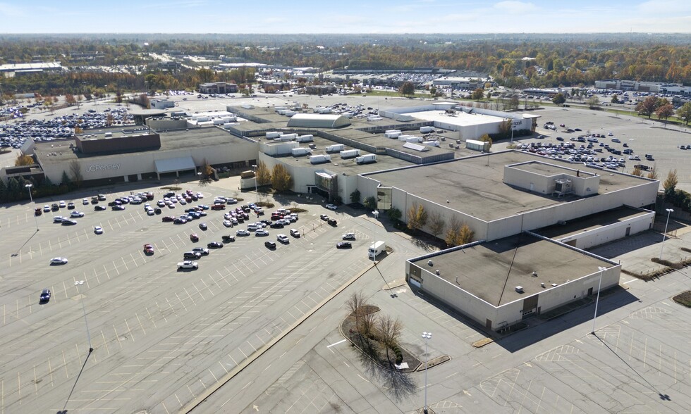 3000 Mall Rd, Florence, KY en venta - Foto principal - Imagen 2 de 5