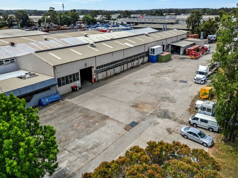 61-63 Governor Macquarie Dr, Chipping Norton en alquiler - Foto del edificio - Imagen 3 de 8