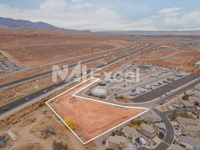 600 Merit way, Washington, UT en alquiler - Foto del edificio - Imagen 3 de 4