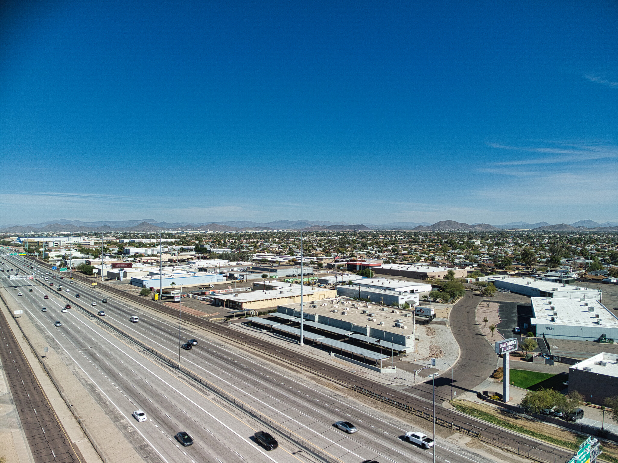 17431 N Black Canyon Fwy, Phoenix, AZ en venta Foto del edificio- Imagen 1 de 25