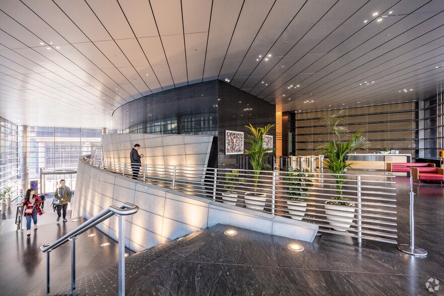 10 Exchange Sq, London en alquiler - Vestíbulo - Imagen 2 de 4
