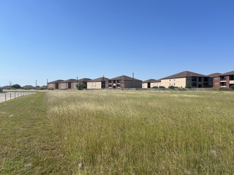 3809 Rodd Field Rd, Corpus Christi, TX en venta - Foto del edificio - Imagen 2 de 9