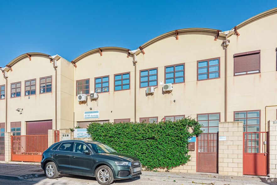 Calle Meridiano, 40, Torrejón de Ardoz, Madrid en venta - Foto del edificio - Imagen 2 de 2