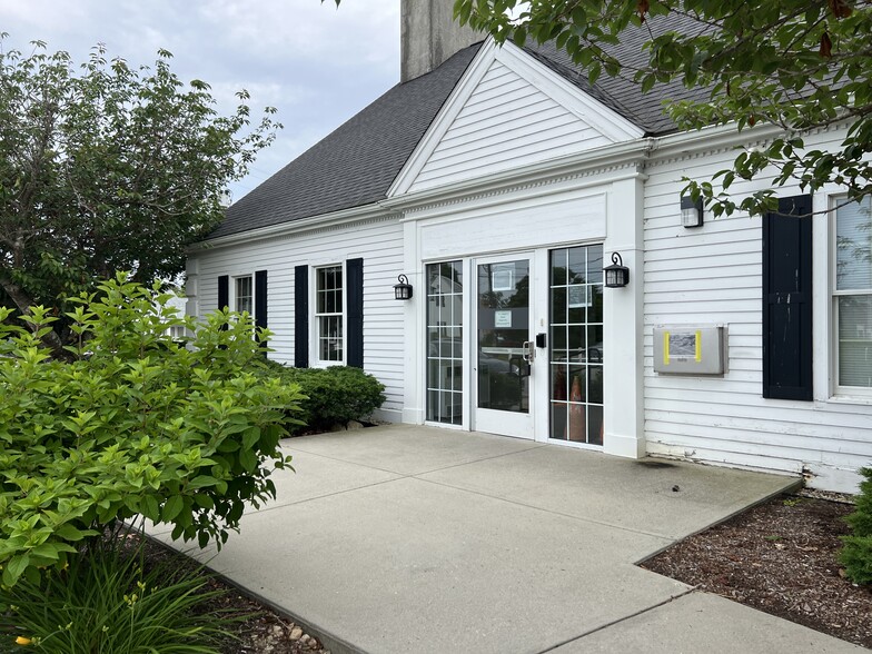 291 Barnstable Rd, Hyannis, MA en venta - Foto del edificio - Imagen 1 de 7