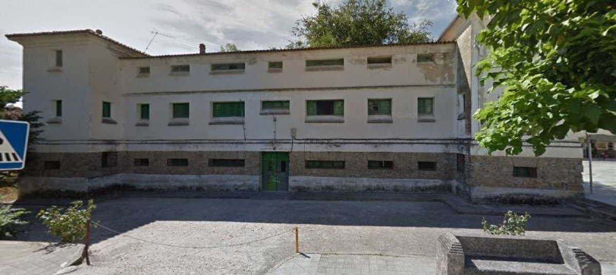 Oficina en Baños de Montemayor en venta Foto del edificio- Imagen 1 de 4
