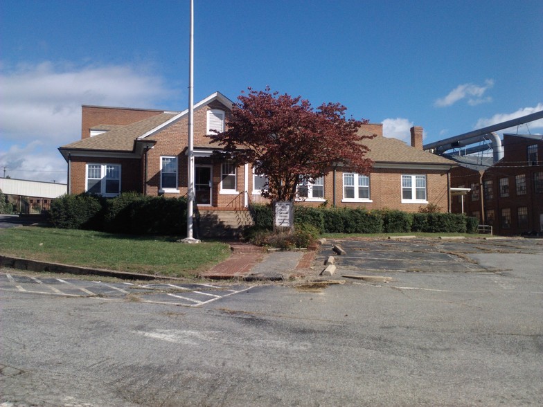 850 Hooker St, Martinsville, VA en alquiler - Foto del edificio - Imagen 2 de 9