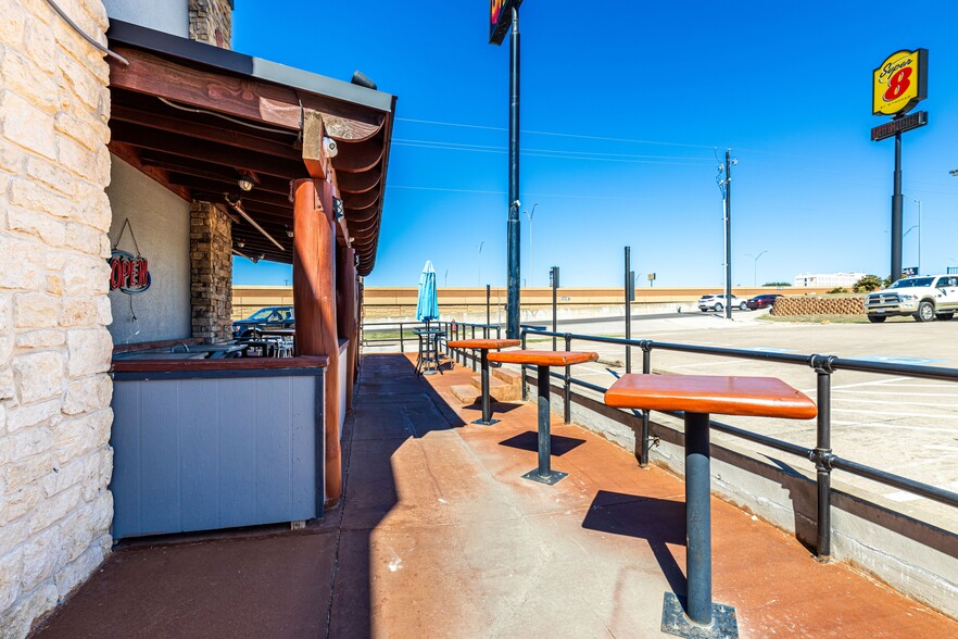 1700 Airport Fwy, Bedford, TX en alquiler - Foto del edificio - Imagen 3 de 8