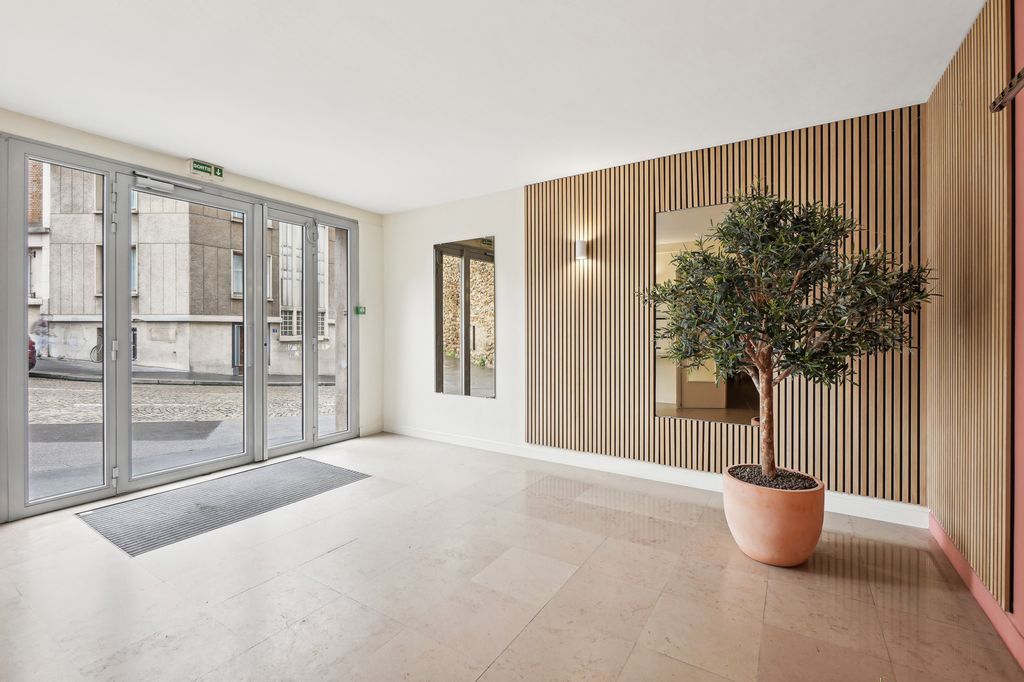 14 Rue Des Reculettes, Paris en venta Vestíbulo- Imagen 1 de 2