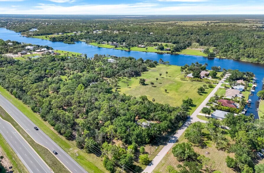 17731 Palm Beach Blvd, Alva, FL en venta - Vista aérea - Imagen 1 de 1