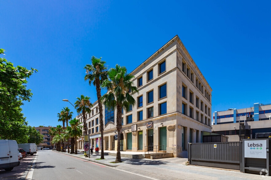 Oficina en Cornellà de Llobregat, Barcelona en venta - Foto del edificio - Imagen 2 de 5