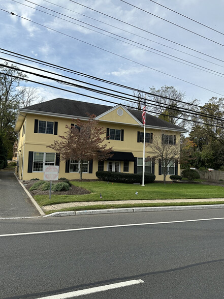 1008 State Route 35, Middletown, NJ en venta - Foto del edificio - Imagen 1 de 16