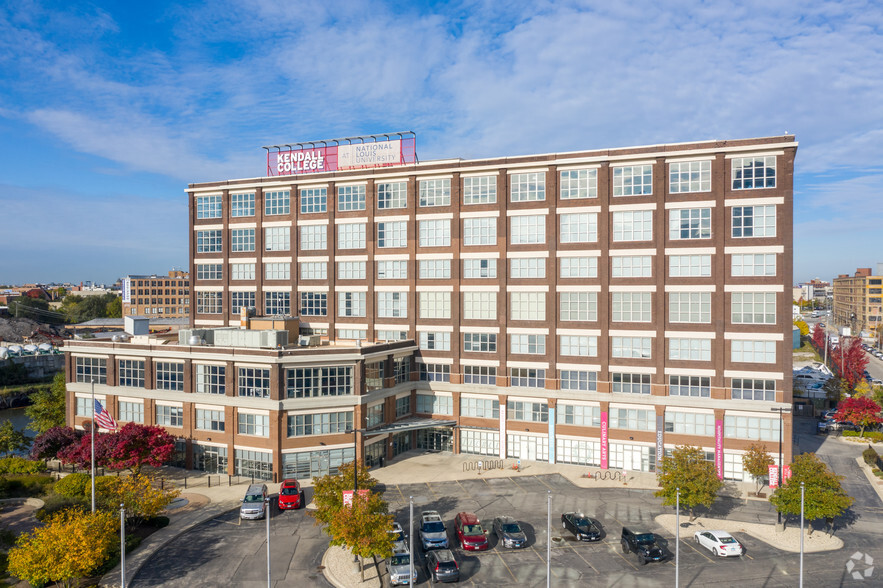 900 N Branch St, Chicago, IL en alquiler - Foto del edificio - Imagen 3 de 8