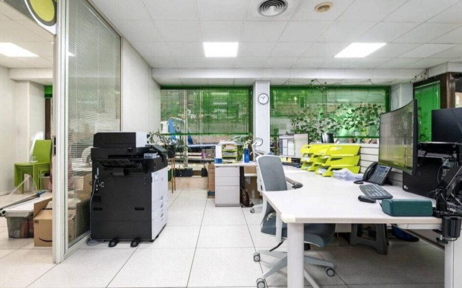 Oficina/Local en Madrid, Madrid en alquiler - Foto del interior - Imagen 1 de 2