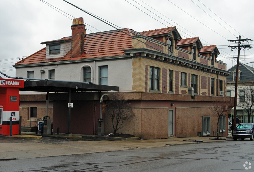 240 Fairfield Ave, Bellevue, KY en alquiler - Foto del edificio - Imagen 2 de 2