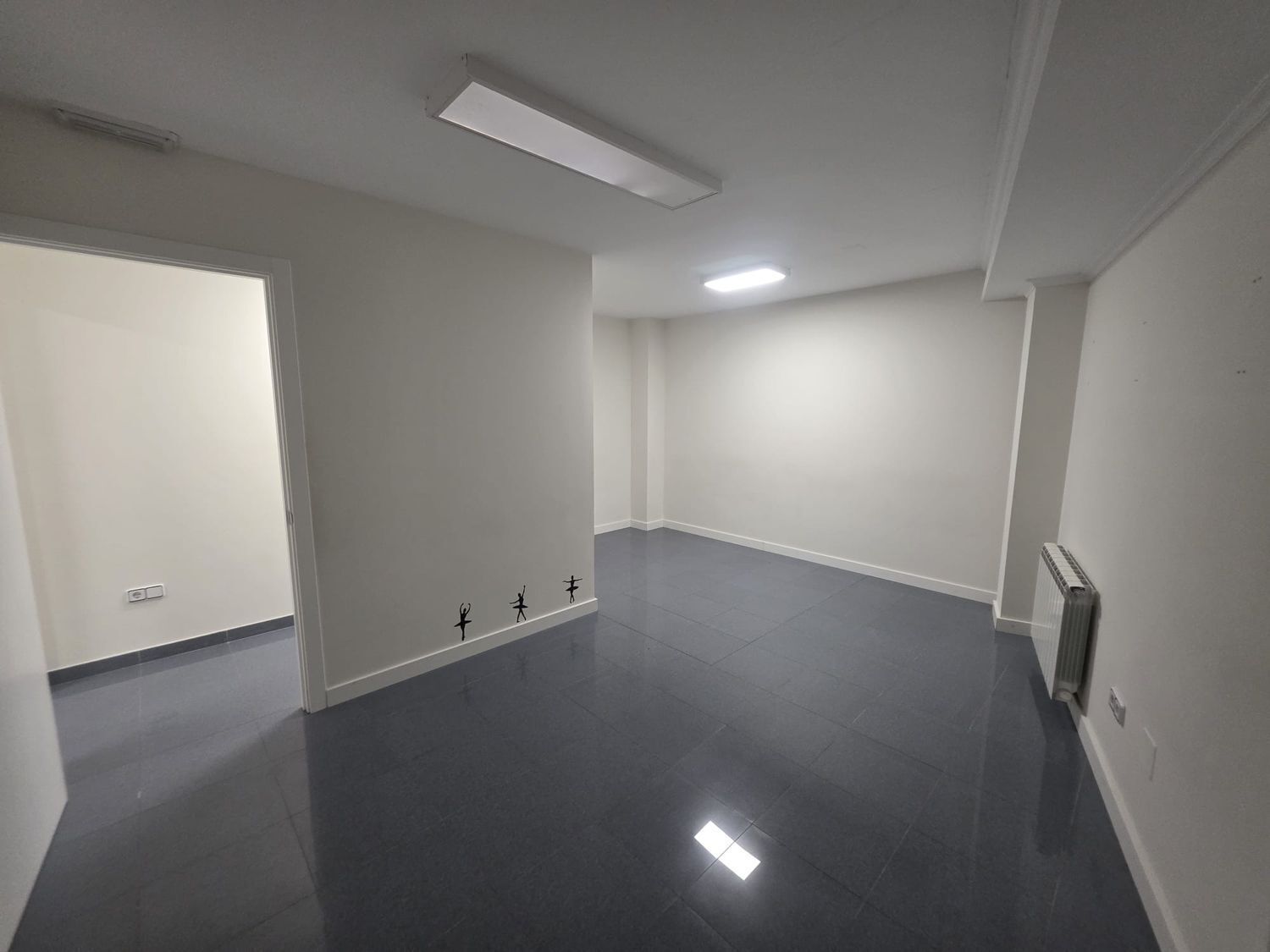 Local en Santiago de Compostela, La Coruna en venta Foto del interior- Imagen 1 de 41