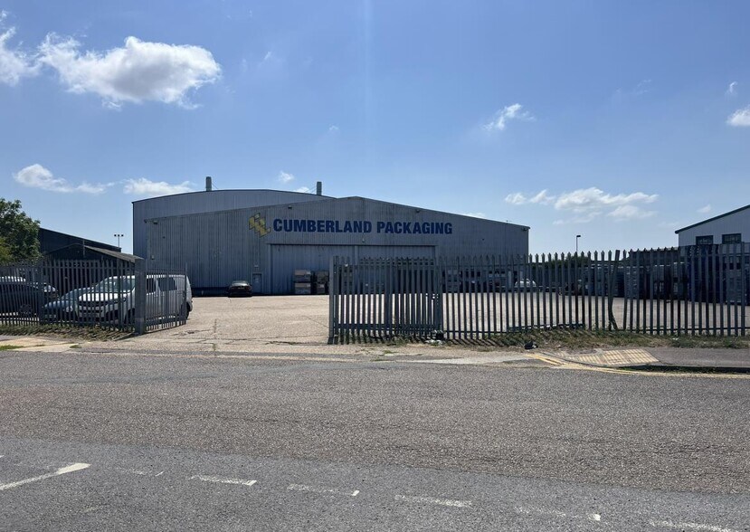 Aviation Way, Southend On Sea en alquiler - Foto del edificio - Imagen 3 de 7