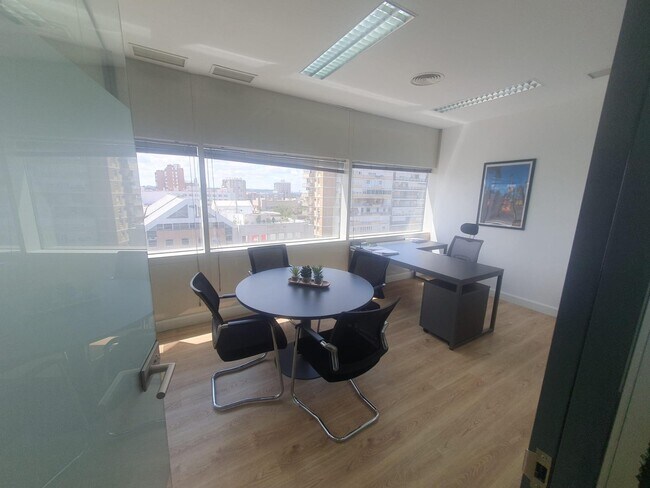 Más detalles de Eduardo Dato, Sevilla, Nervión, 69, SEVILLA - Oficina en alquiler